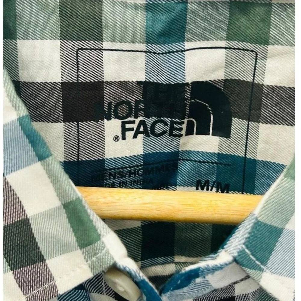 The North Face Mens Medium Blue Green Gingham Plaid Long Sleeve Button Shirt